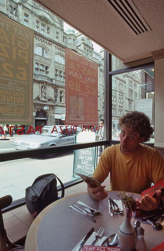 WT 3100 351-15 UK-3 1992.jpg